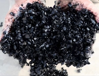 新兴镇沥青冷补料（沥青砂）的优势特点与施工流程解析